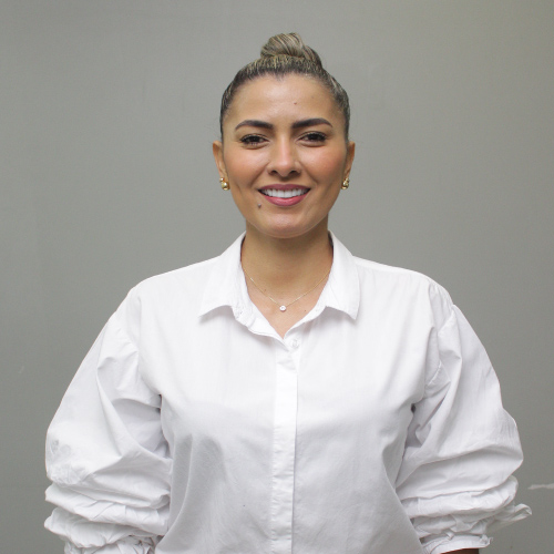 https://rehabilitdemos.com.co/wp-content/uploads/2024/04/directora-admin.jpg